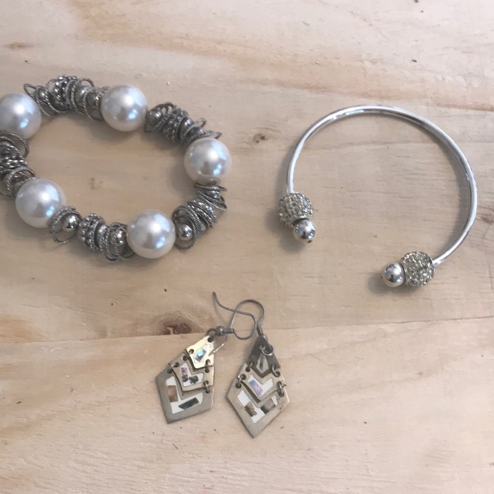 Silver set